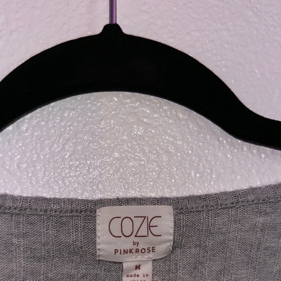 Pink Rose Gray Ribbed Wrap Blouse - Picture 3 of 5